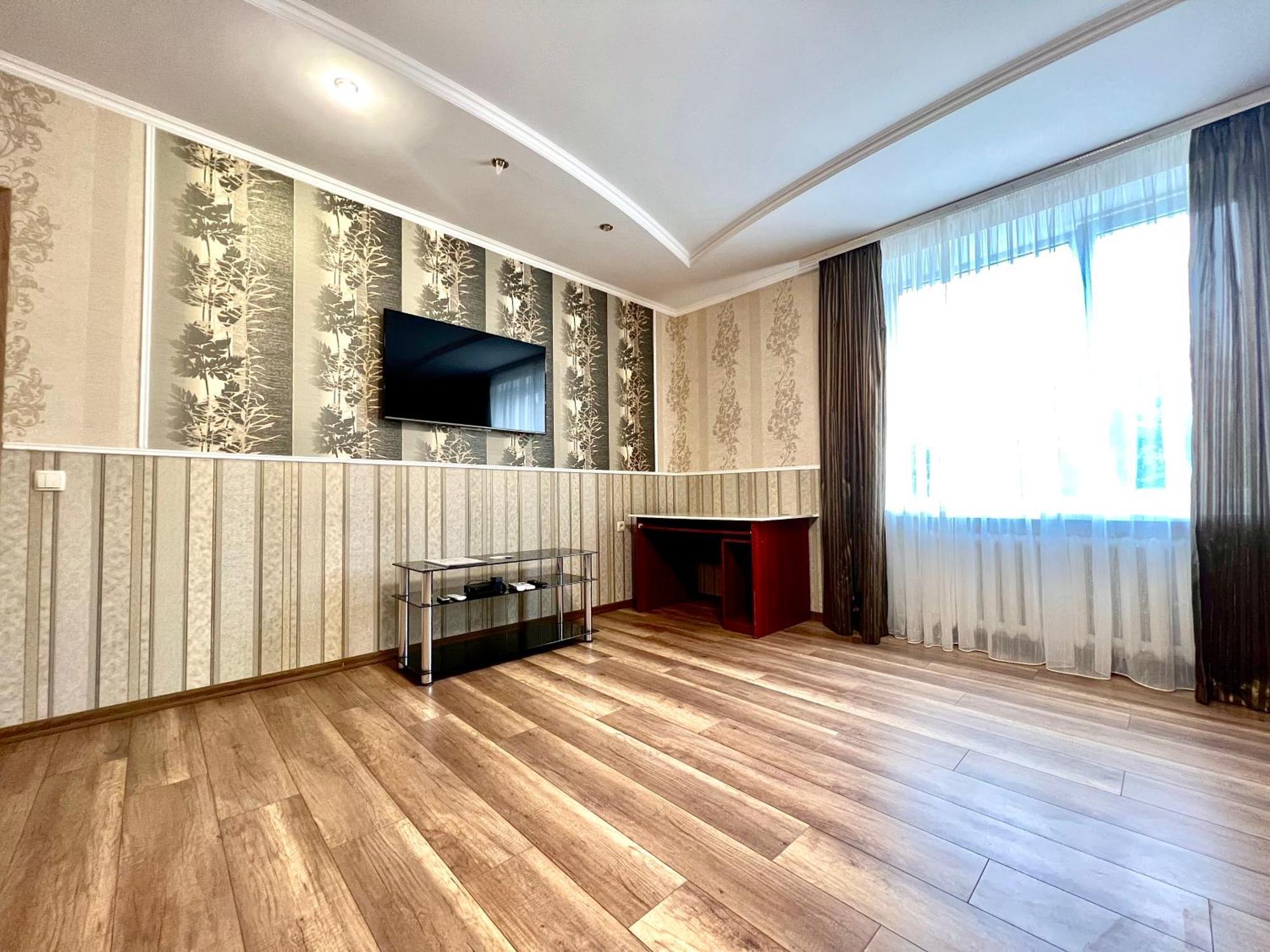 Apartpoltava 100 Квадратних Метрів Затишку В Серці Полтави, Корпусний Парк, Банківський Чек 外观 照片