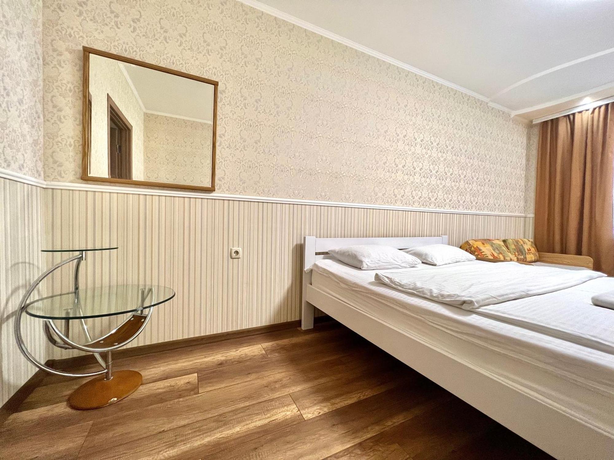 Apartpoltava 100 Квадратних Метрів Затишку В Серці Полтави, Корпусний Парк, Банківський Чек 外观 照片